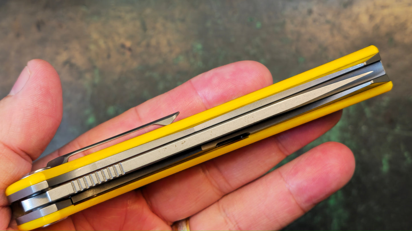 TWOSUN TS157 Yellow G10/Titanium Handle D2 (NEW)