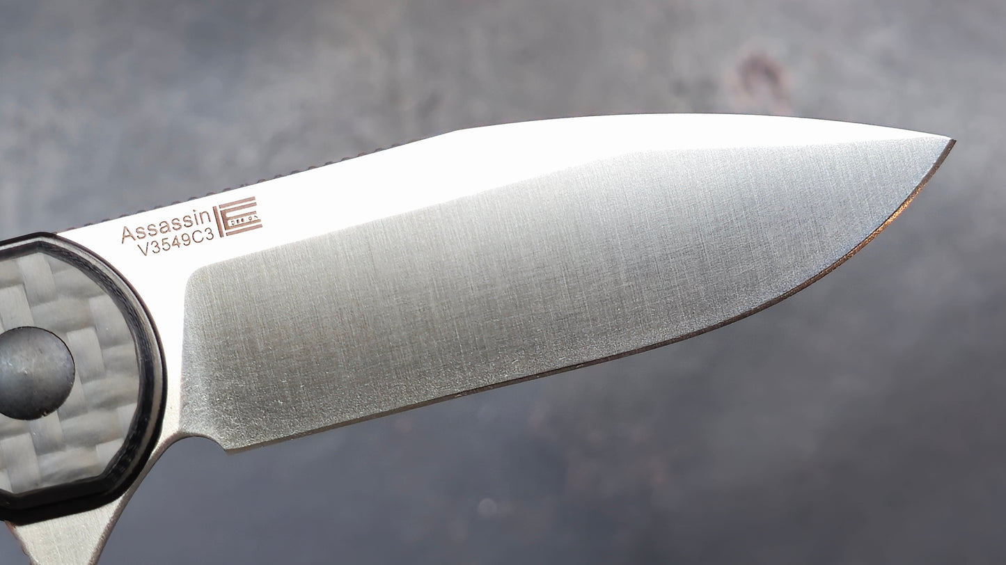 Kizer Assassin Pocket Knife, 3.04" 154CM Steel Blade, Black Carbon Fiber and G10 (NEW)