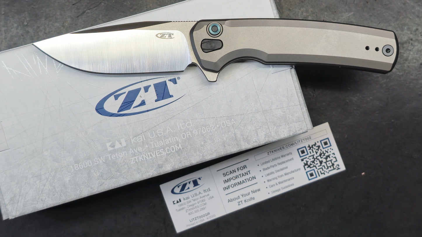 Zero Tolerance ZT0044 Button Lock Silver Titanium Handle S45VN (NEW)