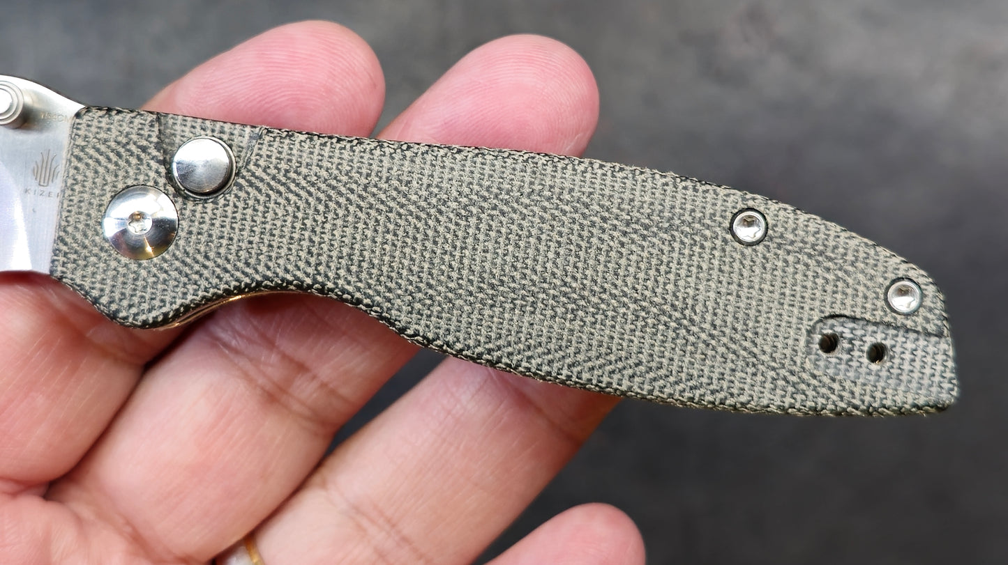 KIZER Cryptid Button Lock Black Micarta 2.9" Satin 154CM (NEW)