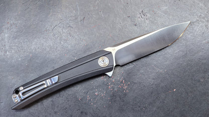 CH 3002 Black G10 D2 (USED)