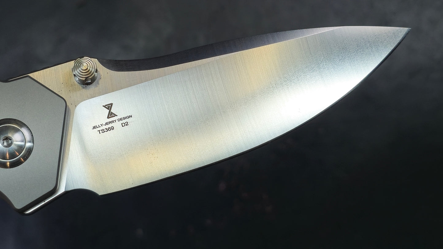 TWOSUN TS369 Titanium Micarta D2 (NEW)