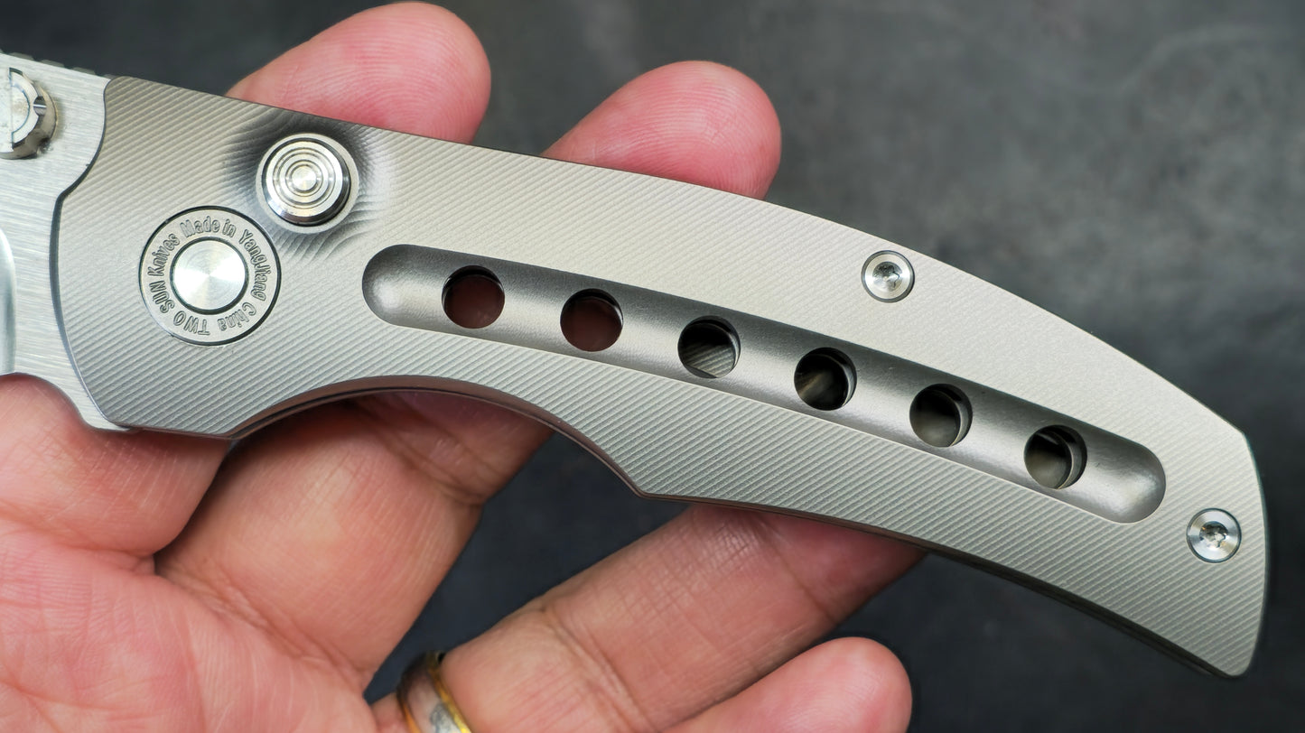 TWOSUN TS313 Button Lock Titanium M390 (NEW)