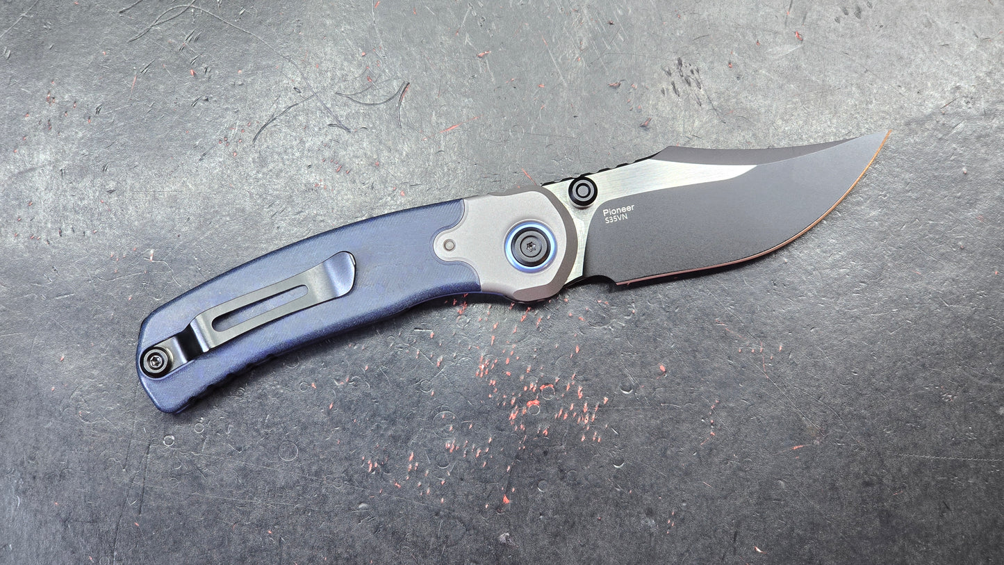 KIZER Pioneer Blue Canyon / Titanium S35VN (NEW)