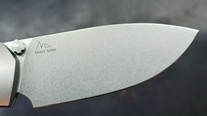 TWOSUN TS433 RED Carbon Fiber / Titanium M390 (NEW)