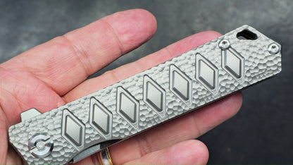 TwoSun TS20 Diamond Titanium Handle YJ01-V1 Blade (NEW)