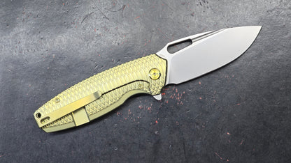 Kubey Tityus Yellow Textured Titanium Handle 14c28n (NEW)