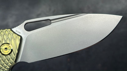 Kubey Tityus Yellow Textured Titanium Handle 14c28n (NEW)