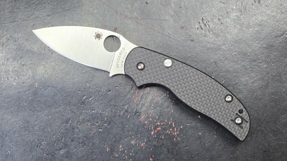 Spyderco Sage™ 6 Button Compression Lock® Carbon Fiber/G10 CPM S30V (NEW)
