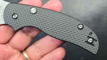 Spyderco Sage™ 6 Button Compression Lock® Carbon Fiber/G10 CPM S30V (NEW)