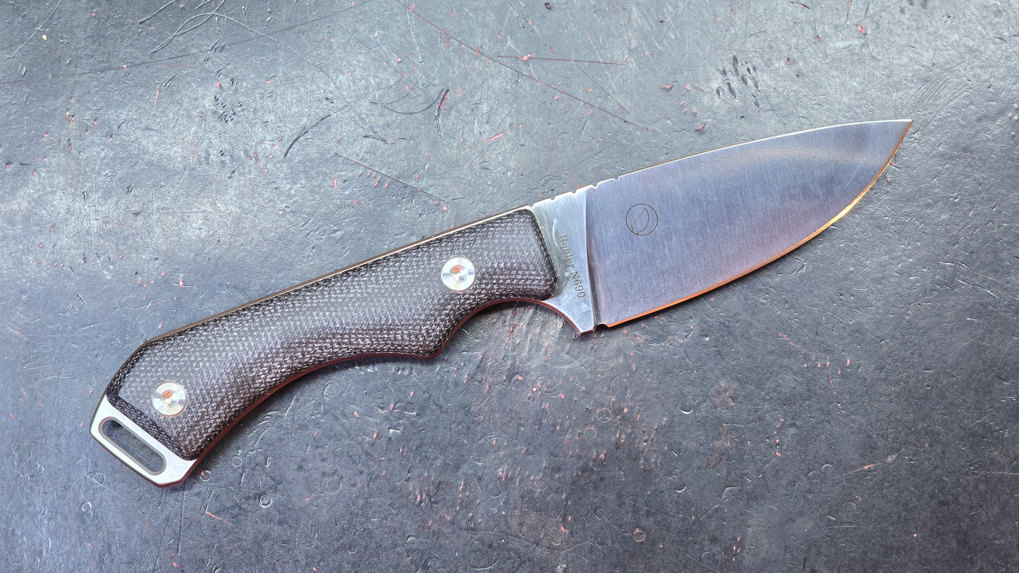 QSP WORKAHOLIC MICARTA / PARA CORD Bohler N690 (NEW)