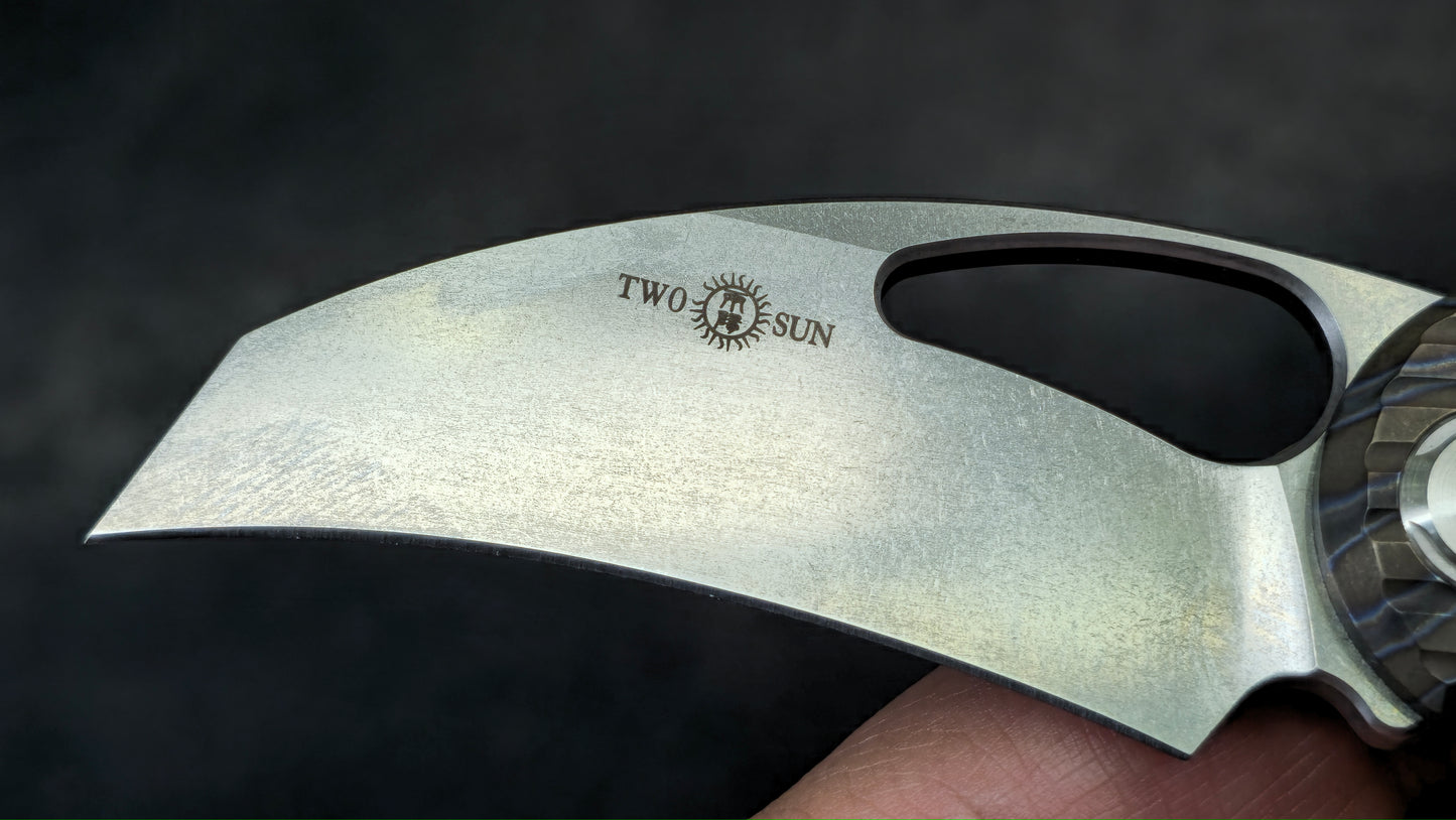 TWOSUN TS32 (FIRE) Titanium Handle M390 Blade (NEW)