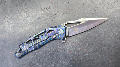 Defcon Valkyrie Burnt Titanium Stripe Anodized/Carbon Fiber Inlay Handle M390 (NEW)