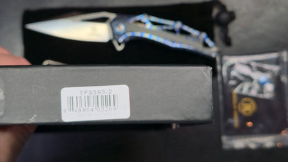 Defcon Valkyrie Burnt Titanium Stripe Anodized/Carbon Fiber Inlay Handle M390 (NEW)