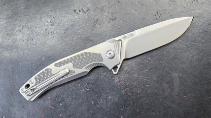 Remette Steed Titanium/Carbon Fiber Handle with Reversible Clip, M390 (USED)