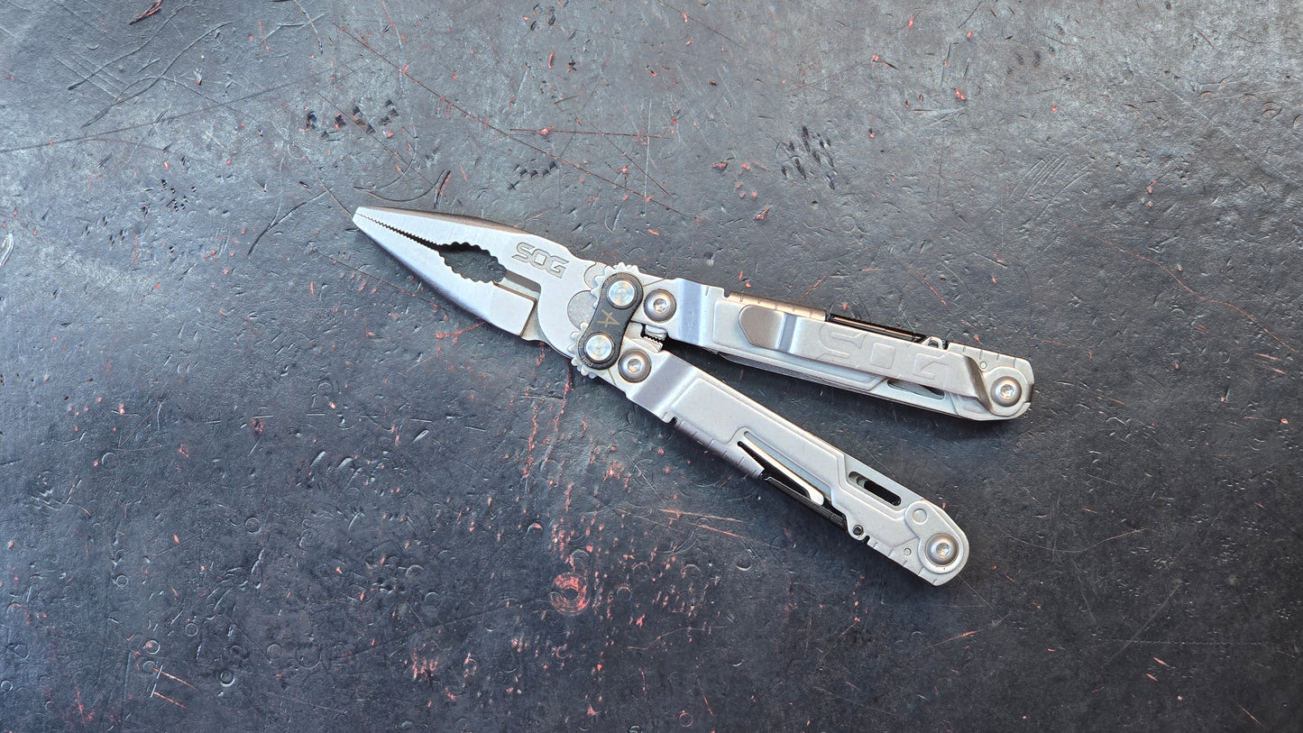 SOG PowerPint MultiTool 18-in-1 Tool Bead Blast Finish (NEW)