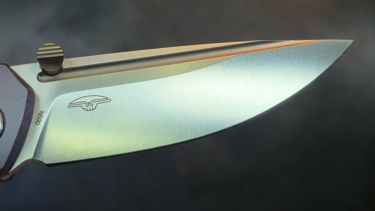 Real Steel Luna Maius Purple Titanium Handle N690 (NEW)