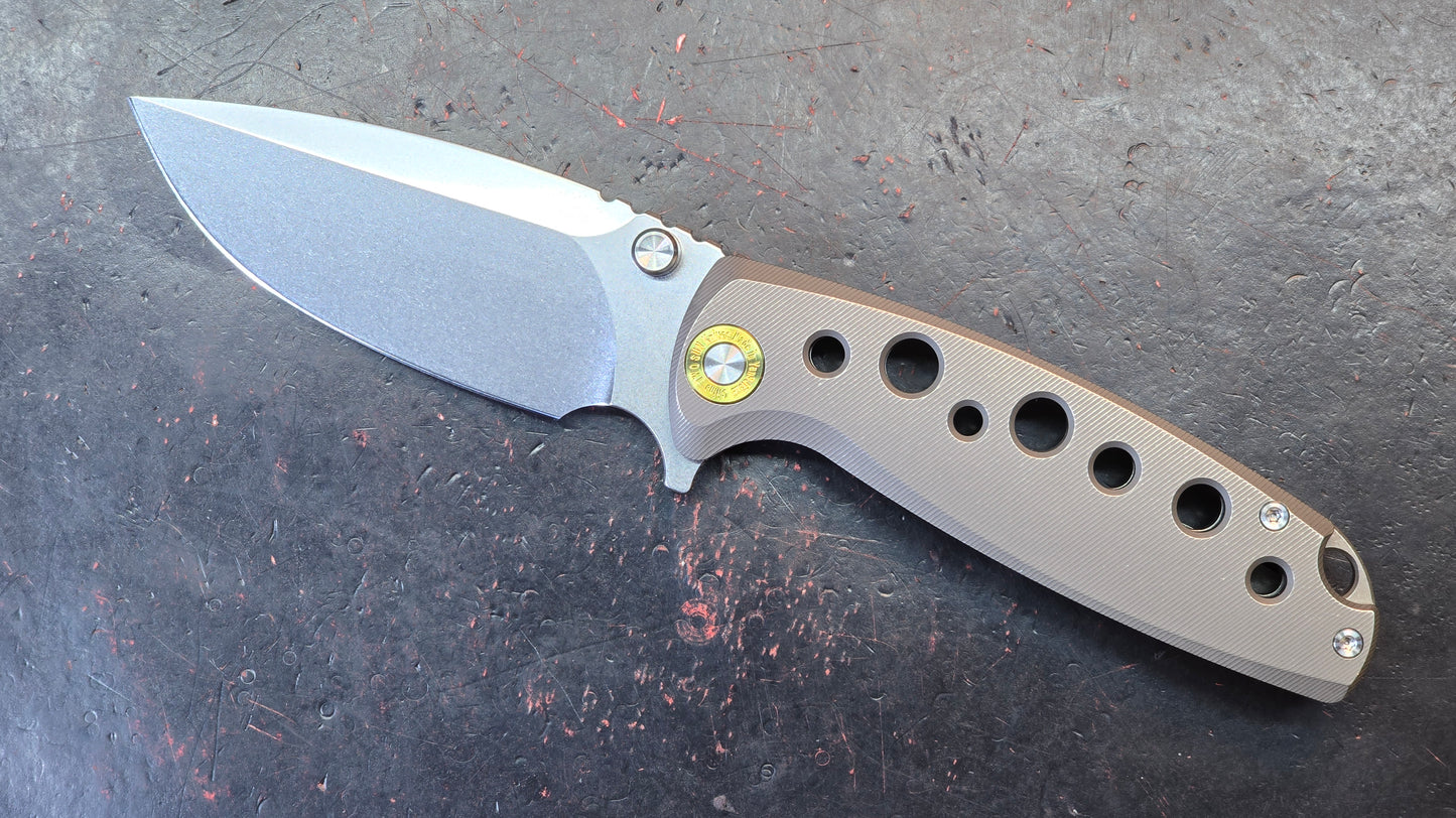 TwoSun TS590 Gray Titanium Handle Stonewash 14C28N (NEW)