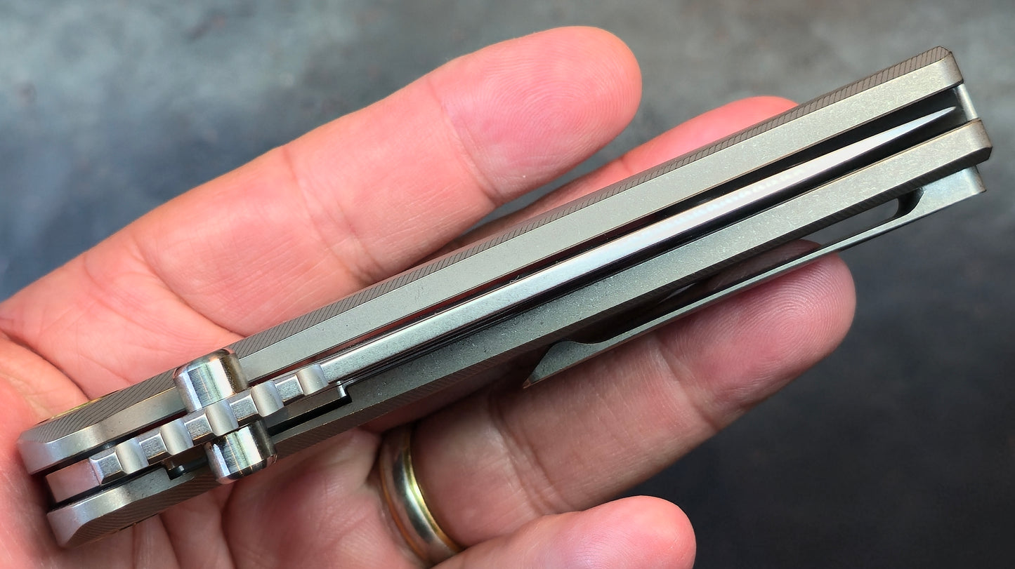TwoSun TS590 Gray Titanium Handle Stonewash 14C28N (NEW)