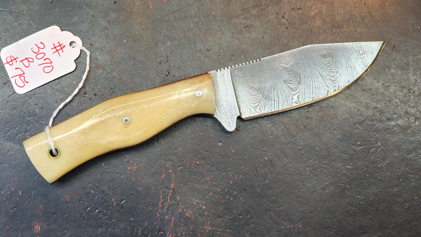 Knives Ranch 3070-B Bone Damascus (DISCOUNT APPLIED IN CART)