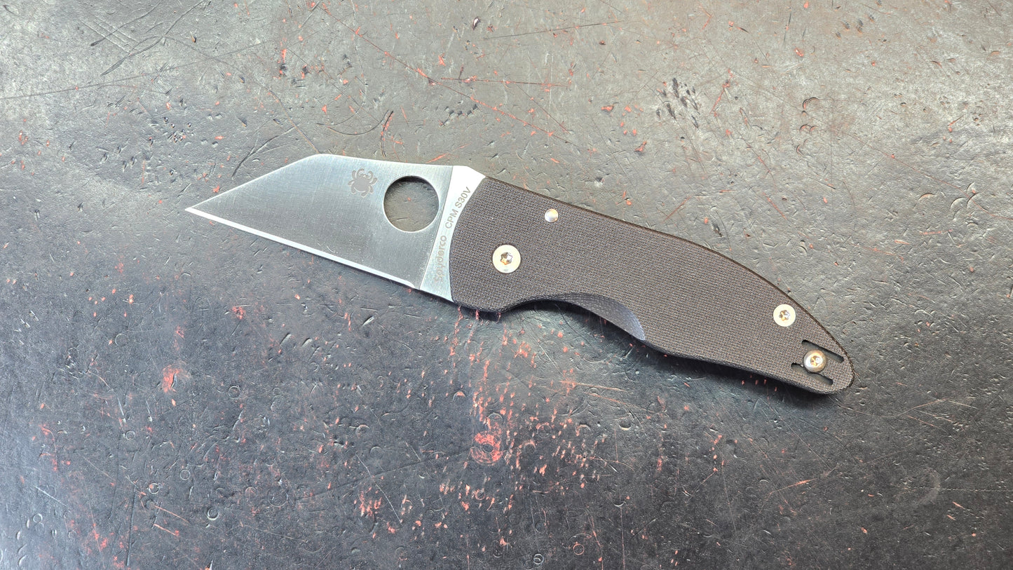 Spyderco Microjimbo Pocket Knife Black G10 Handle CPM-S30V