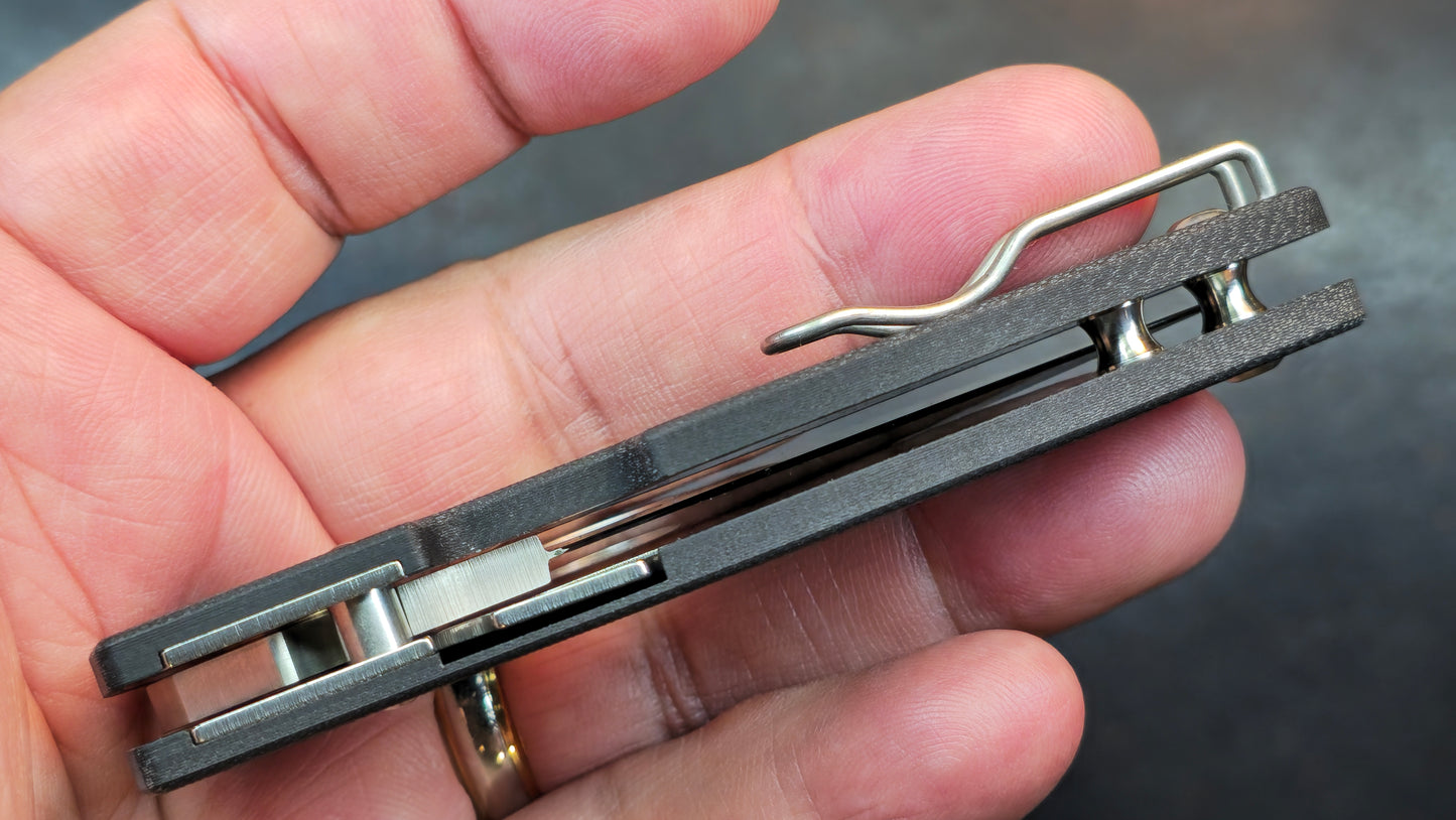 Spyderco Microjimbo Pocket Knife Black G10 Handle CPM-S30V