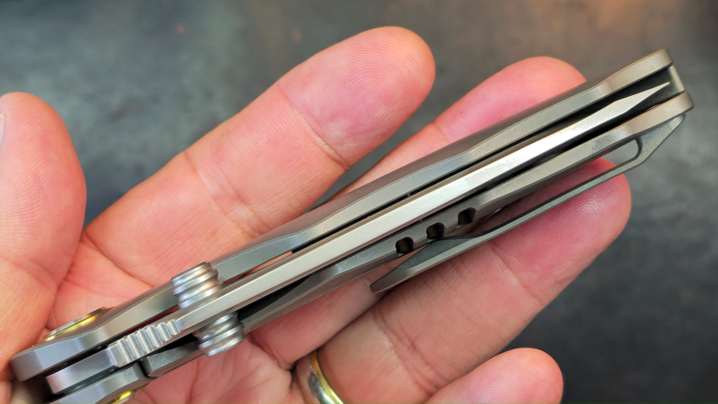 YANGGE YG003-Black TC4 titanium Handle S90V Blade