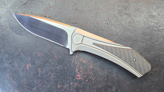 Yang Jiang Titanium/CF Handle 10Cr15Mov Blade