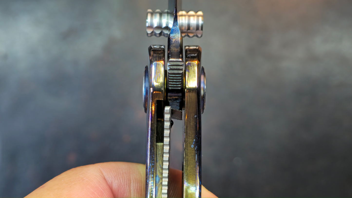 SixLeaf SL-81 Timascus Handle Damascus Blade