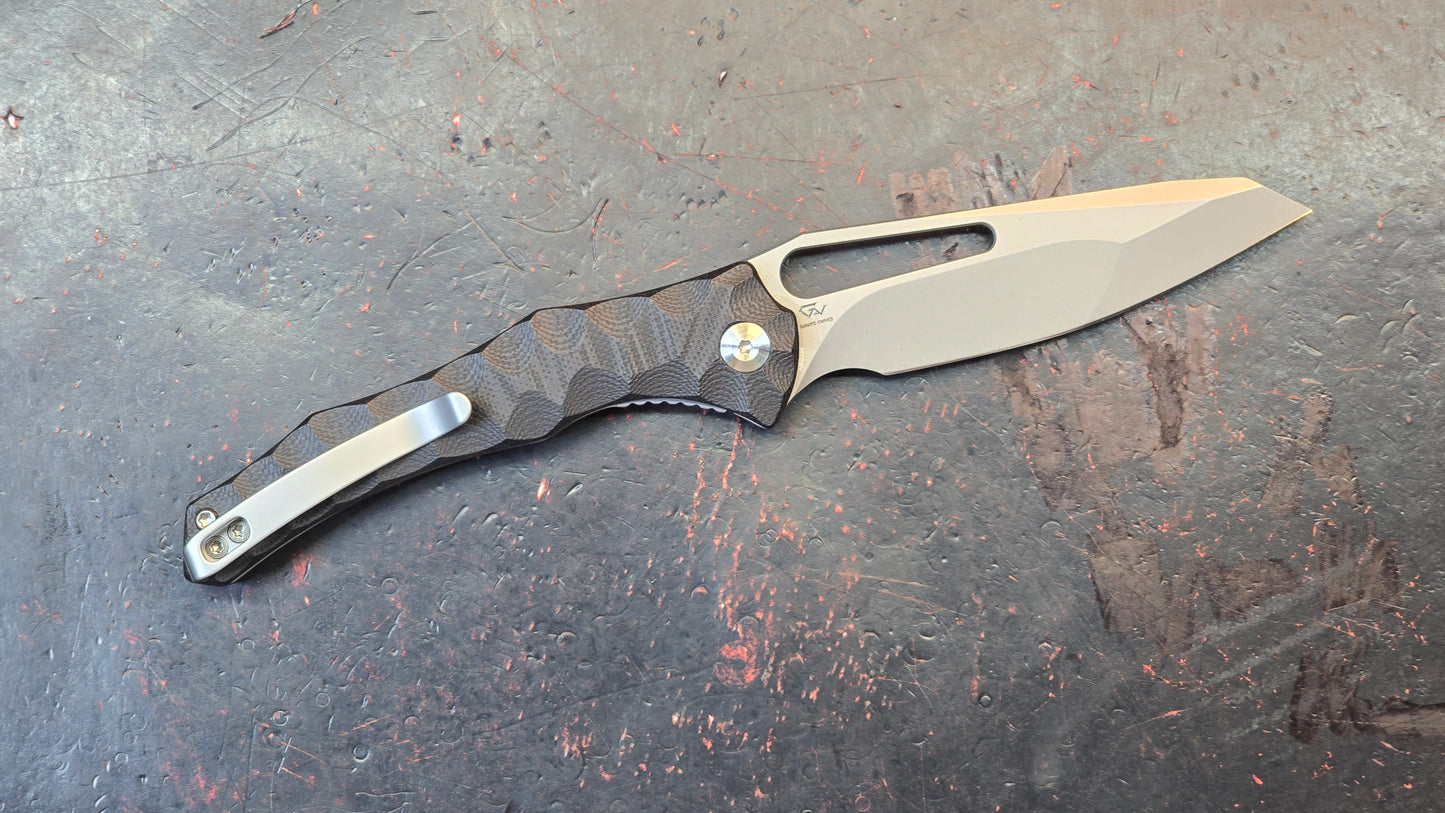 Civivi Spiny Dogfish Black G10 Handle 14C28N Reverse Tanto