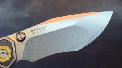 TwoSun TS560 Titanium/CF Handle M390 Blade