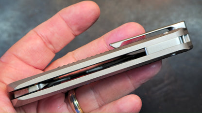 TWOSUN TS562 Titanium/CF Handle YJ01-V1 Blade