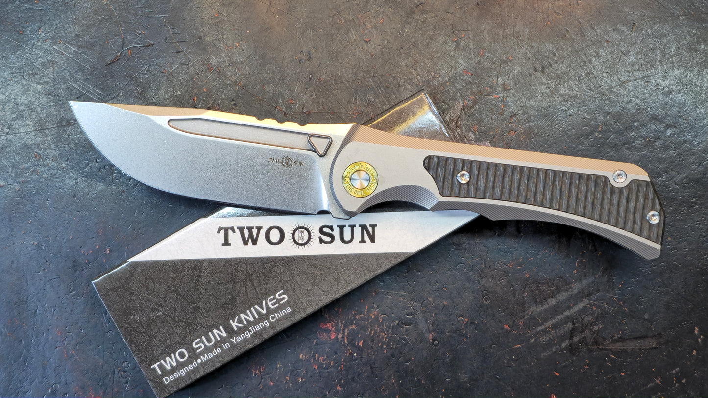 TWOSUN TS562 Titanium/CF Handle YJ01-V1 Blade