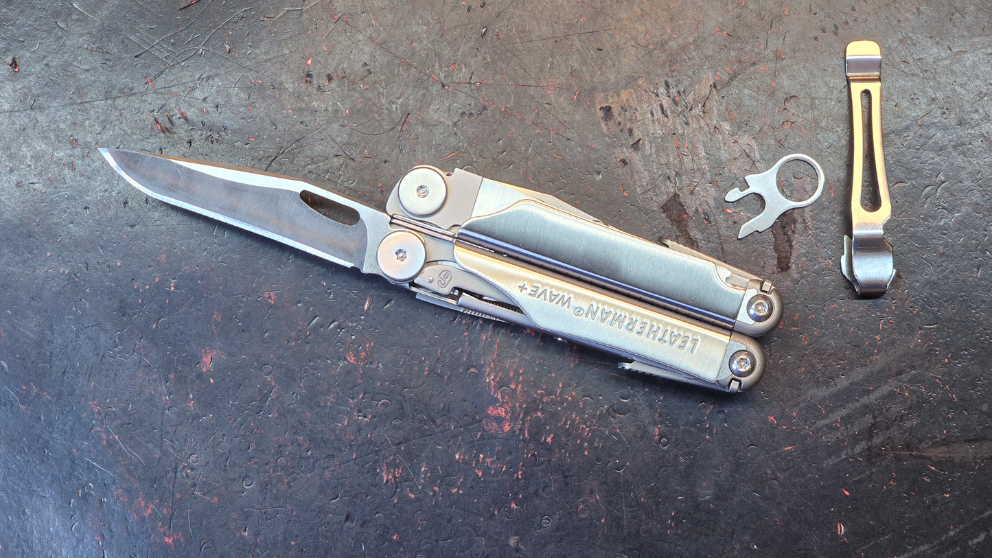 Leatherman Wave Plus Multi-Tool & Pocket clip / ring attachment