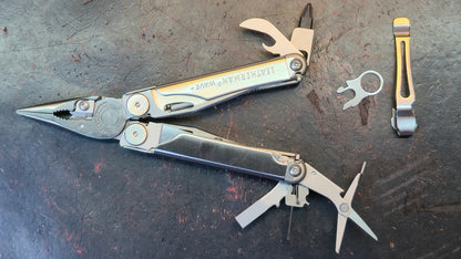 Leatherman Wave Plus Multi-Tool & Pocket clip / ring attachment