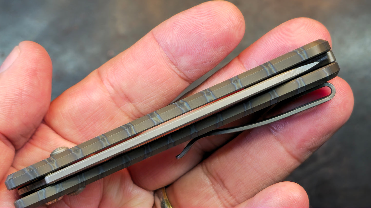 WE Nightblade Tiger Stripe Flamed Titanium Handle 20CV