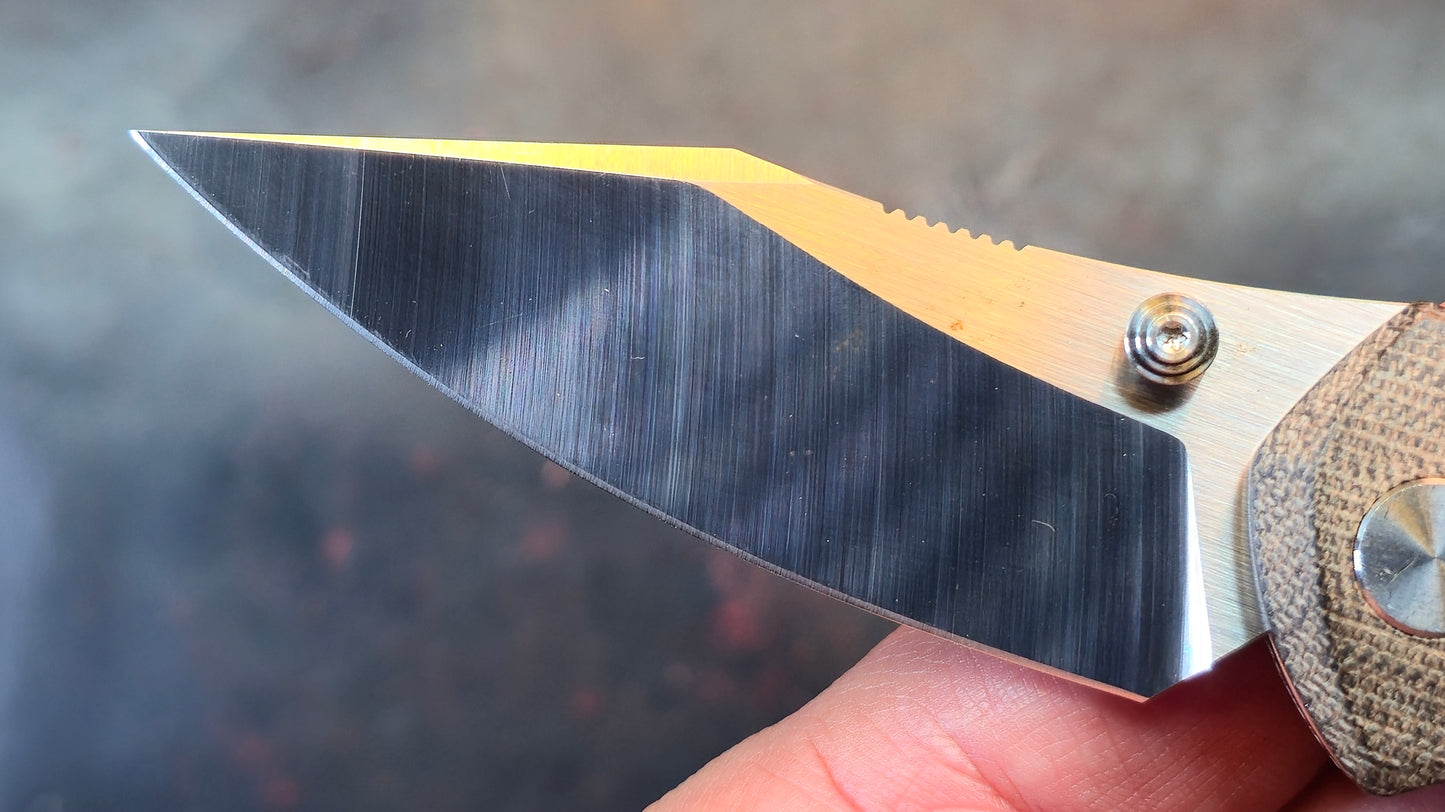 GiantMouse Knives ACE Nazca Natural Canvas Micarta Handle M390