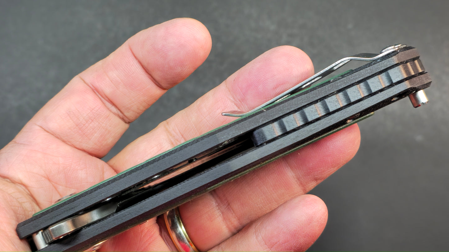 Y-Start LK5033 Folding Knife Black Titanium/Carbon Fiber Handle M390 Plain Edge (OPEN BOX) (Copy)