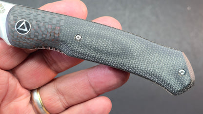 QSP Gannet Front Flipper Red / Black CF W/Micarta Handle 154CM (DISCOUNT IN CART)