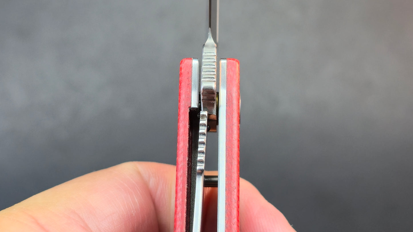 FINCH Hatfield - Canyon Micarta 2.5" 154CM