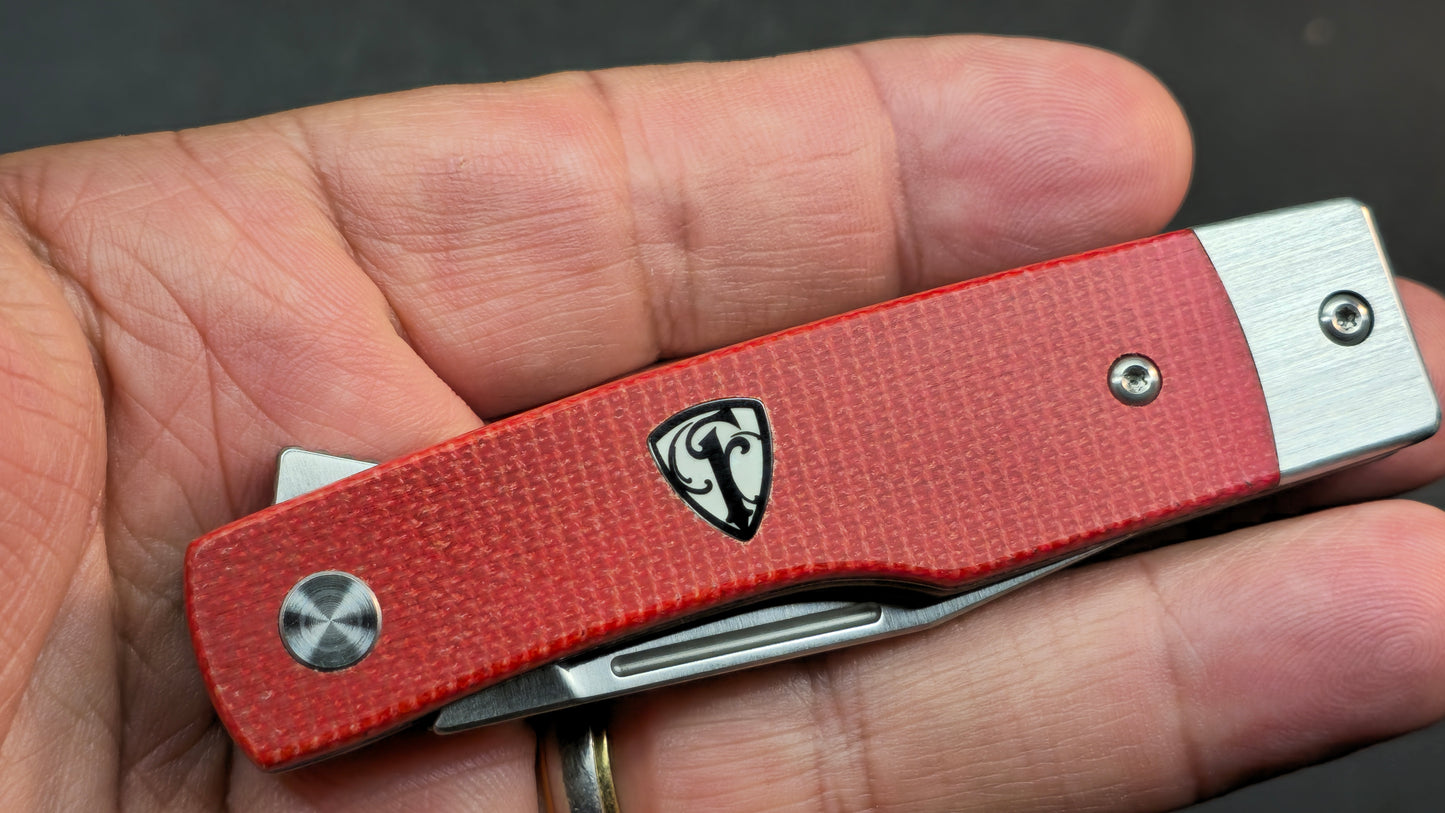 FINCH Hatfield - Canyon Micarta 2.5" 154CM