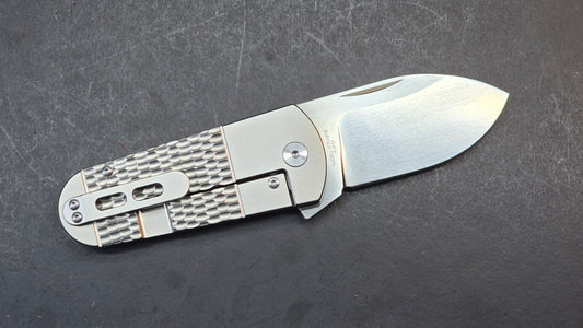 FINCH Buffalo Tooth Jigged Titanium 154CM