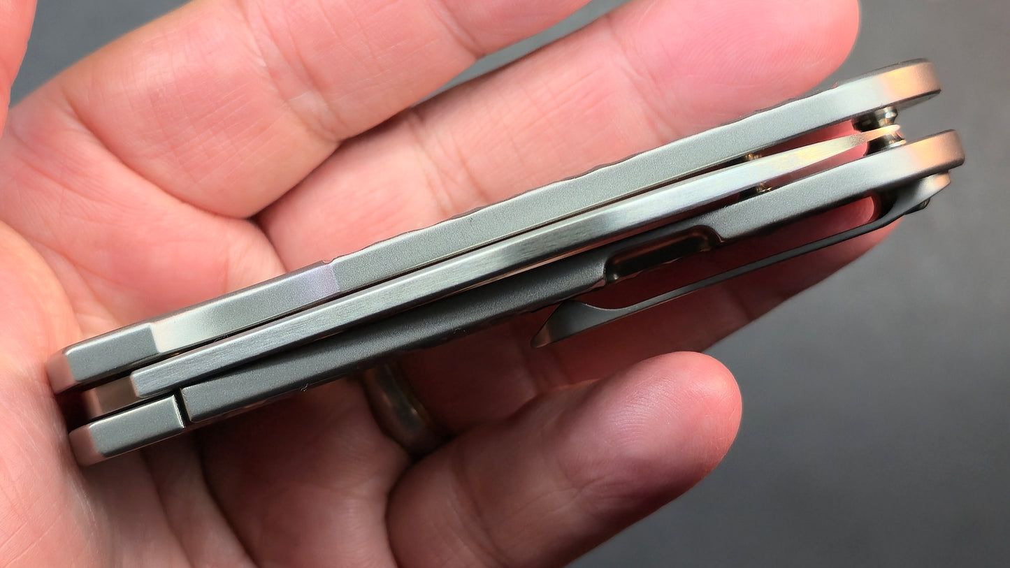 FINCH Buffalo Tooth Jigged Titanium 154CM