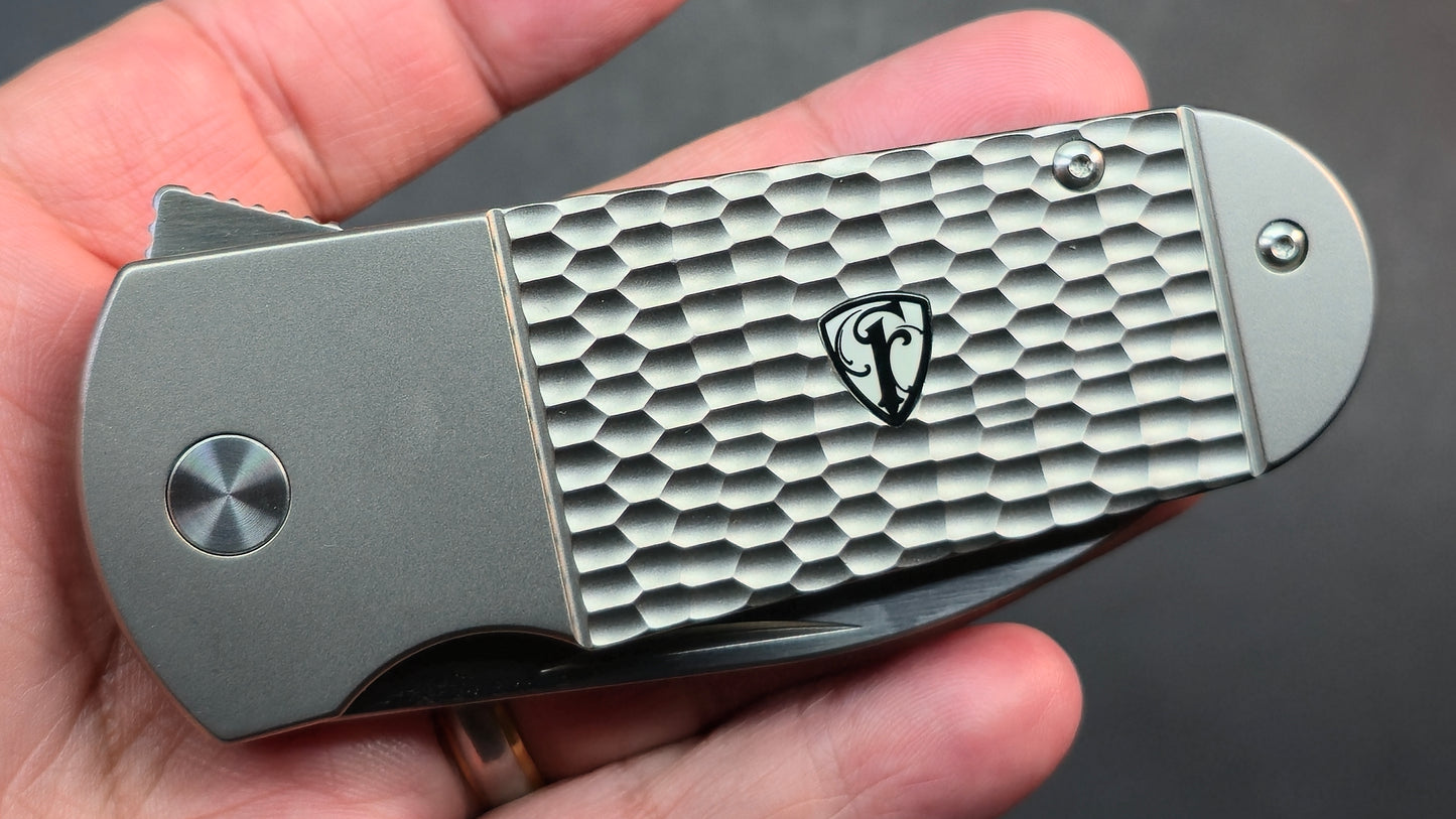 FINCH Buffalo Tooth Jigged Titanium 154CM