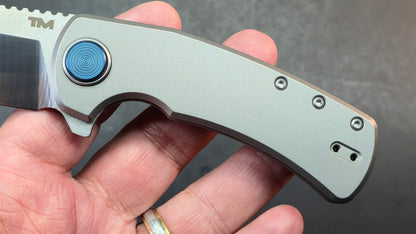 B'yond EDC Terra Mundi Wharning Button Lock Gray Titanium Bohler M390