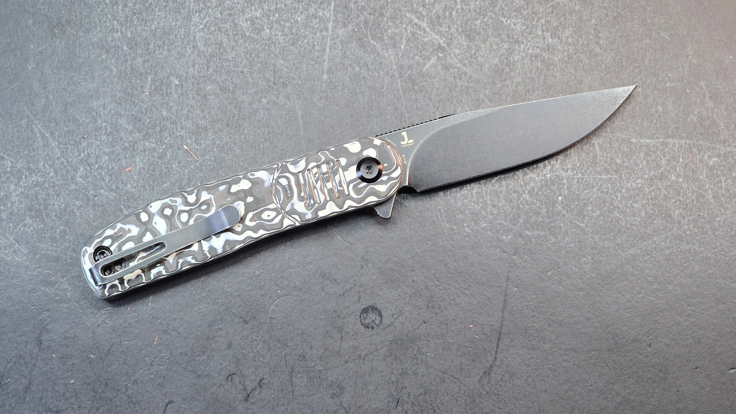 Tenable Einar Black/White Carbon Fiber Handle Nitro-V