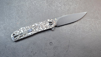 Tenable Einar Black/White Carbon Fiber Handle Nitro-V