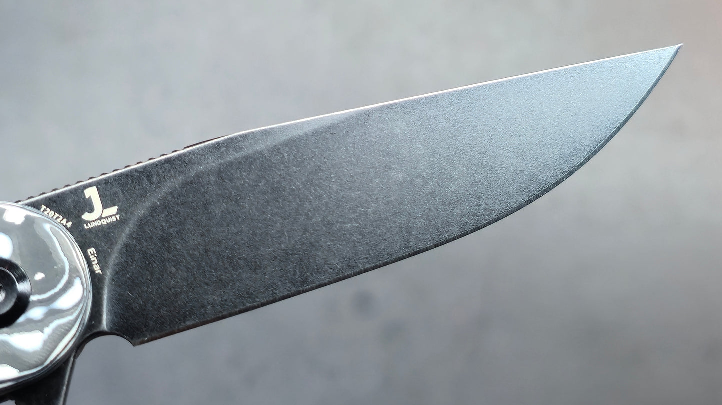 Tenable Einar Black/White Carbon Fiber Handle Nitro-V