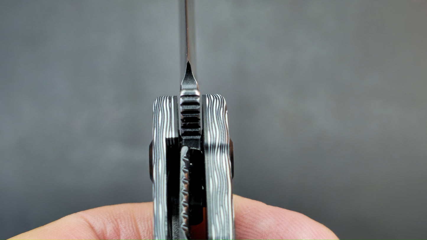 Tenable Einar Black/White Carbon Fiber Handle Nitro-V