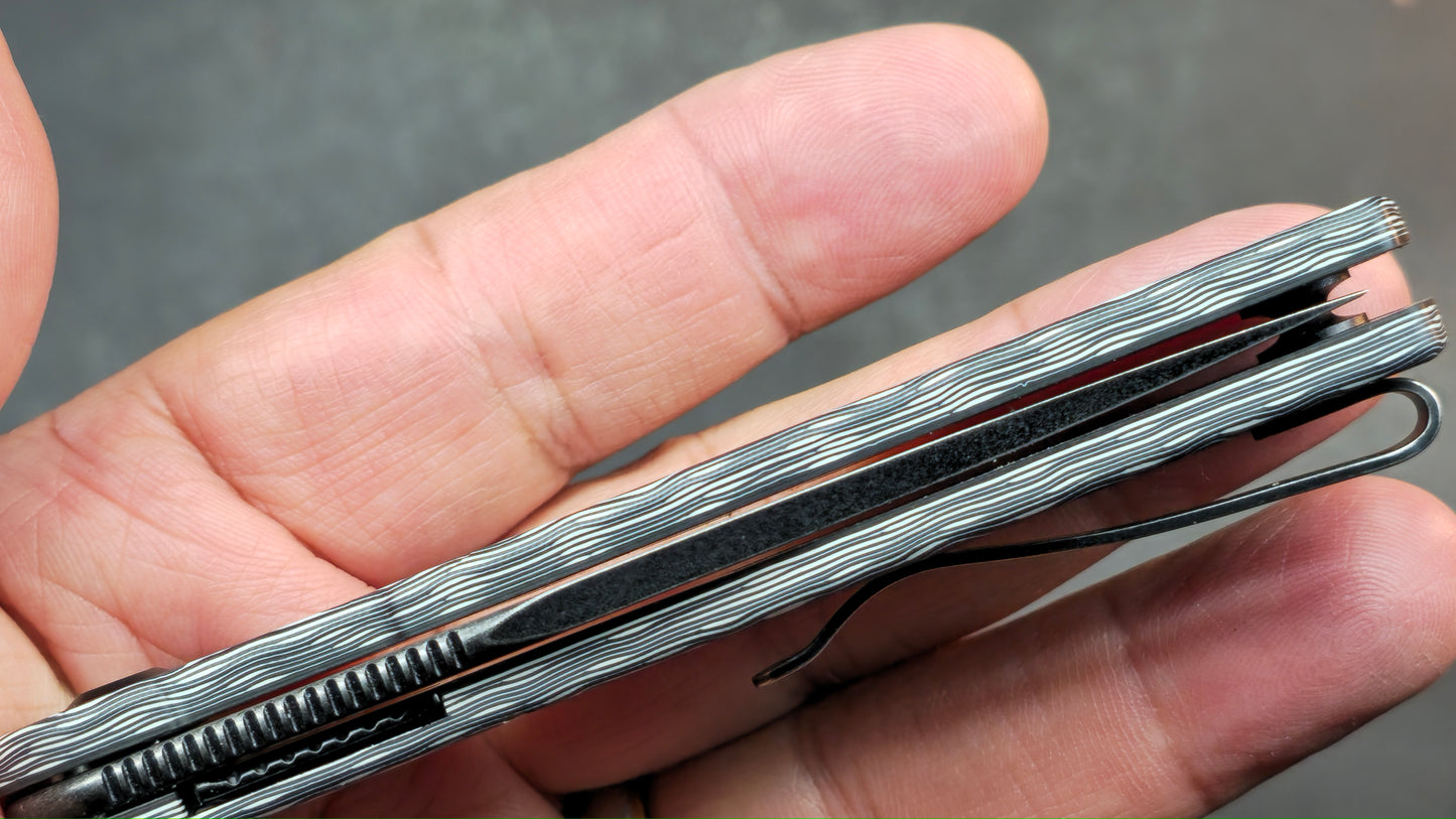 Tenable Einar Black/White Carbon Fiber Handle Nitro-V